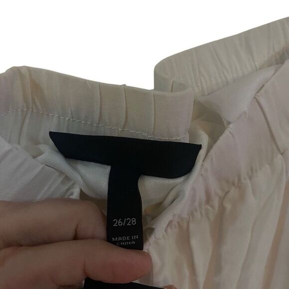 Lane Bryant size 26/28 NWT wide leg white flow inside cut out see pictures - Picture 2 of 6